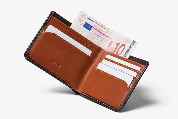 Bellroy Wallet Review — A minimal design packed with features